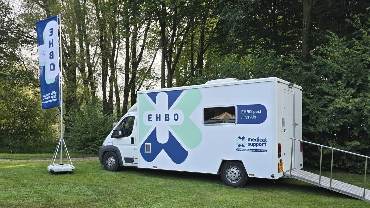 De scholen zijn weer begonnen! 👩🎓 En hoe kan je elkaar beter leren kennen dan bij Markant Outdoorcentrum de hele dag activiteiten te doen! Als vaste partner 💪 zorgen dragen wij zorg voor goede zorg tijdens dit evenement. #medicalsupport #evenementenzorg